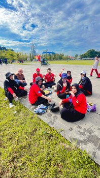 Senam Anak Indonesia Hebat