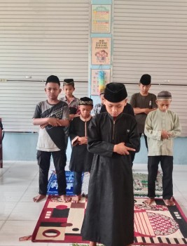 Amalia Ramadan 2025
