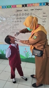 PIN POLIO TAHAP 2 SDN 655 Tirowali